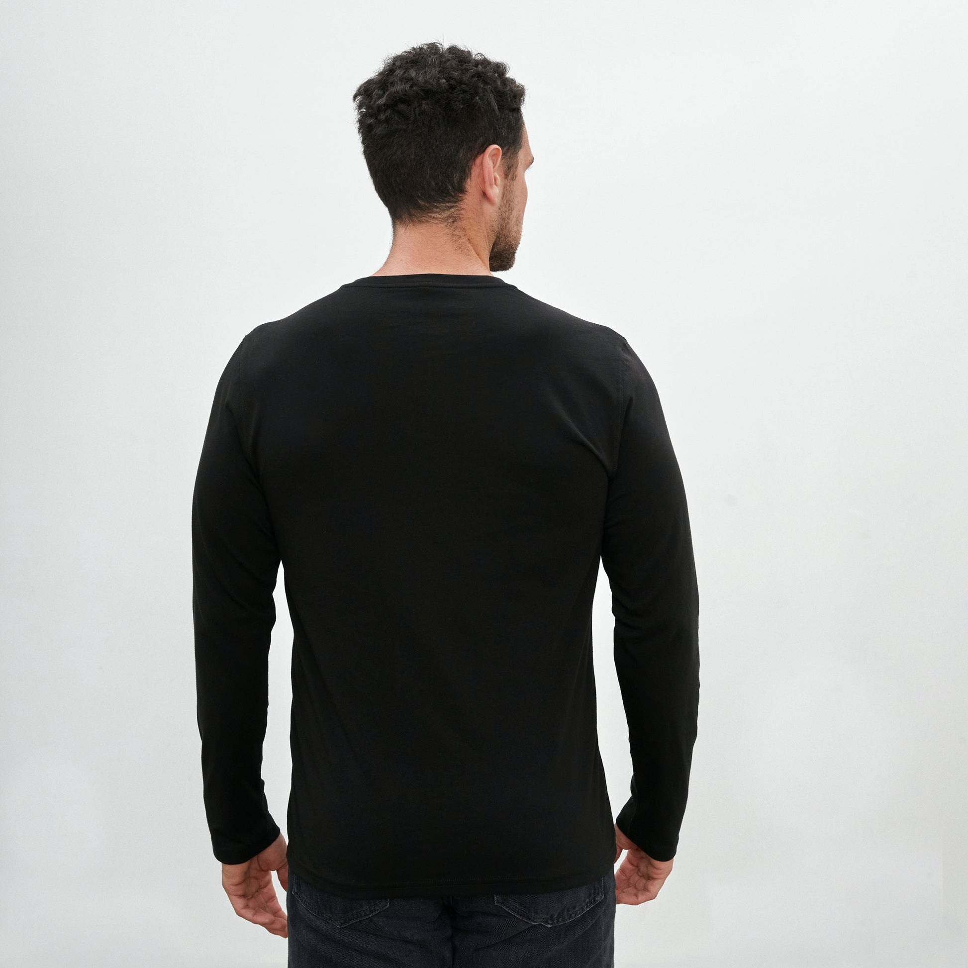 Polo Negro Manga Larga Hombre Dropthelabel pe polo-negro-manga-larga-hombre-dropthelabel-pe